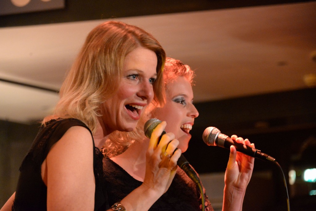 ../Images/Heel Noordwijkerhout zingt Hazes 195.jpg